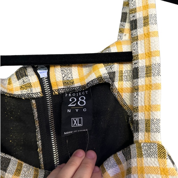 Project 28 NYC Size XL Yellow Checkered Plaid Square Neck Party Crop Top - Picture 5 of 8